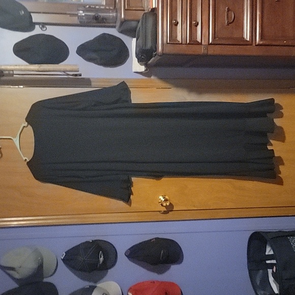 Lane bryant black V-neck dress with ruffled accents - Picture 3 of 4